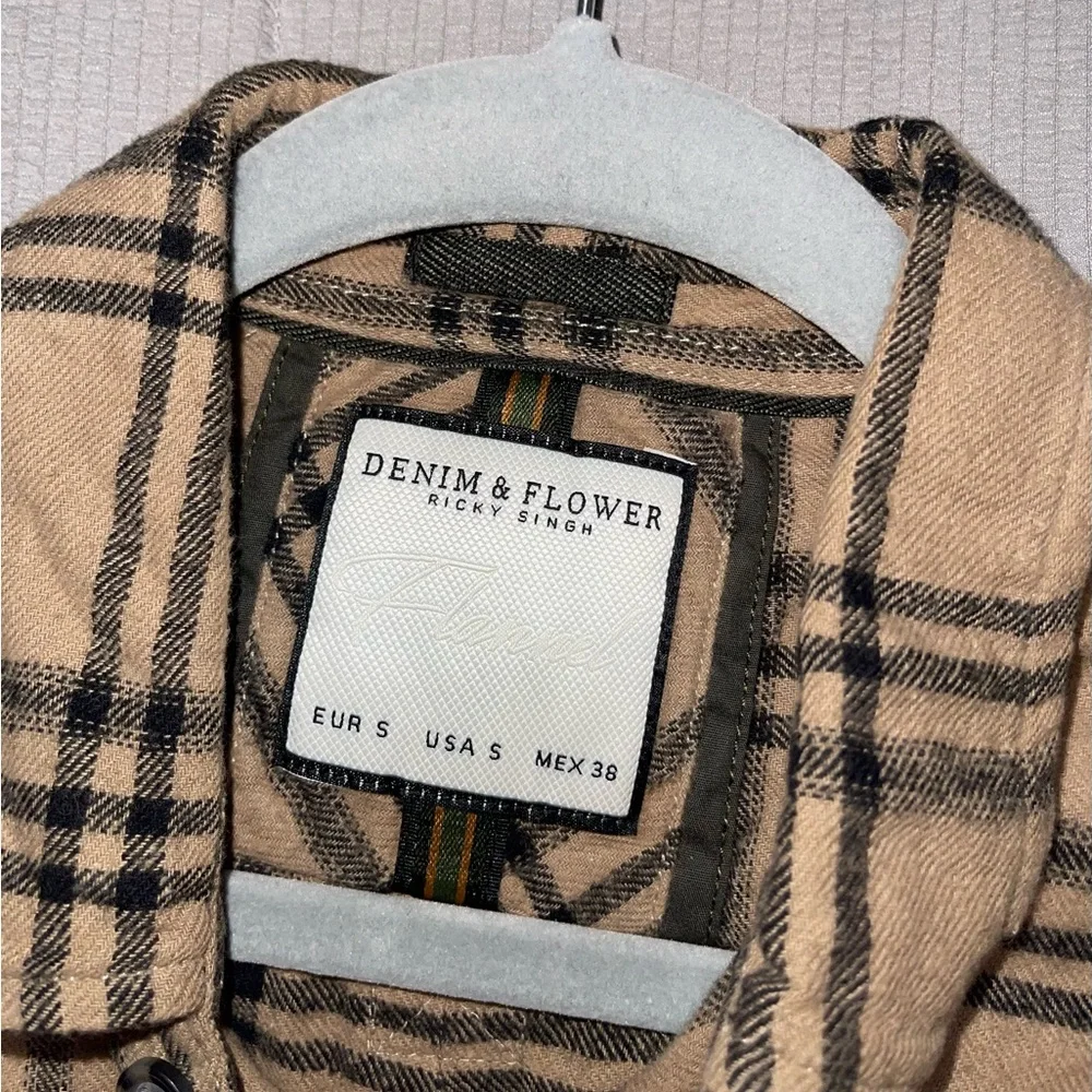 Denim and flower flannel 🧸 - Picture 5 of 5